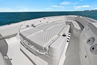 2022 INTREPID 427 Nomad FE - photo 46