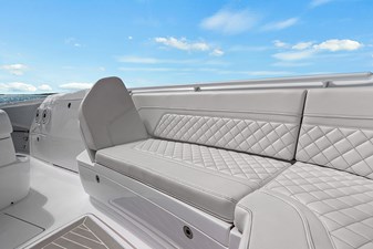 2022 INTREPID 427 Nomad FE - photo 49