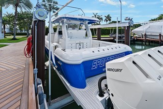 2022 INTREPID 427 Nomad FE - photo 62