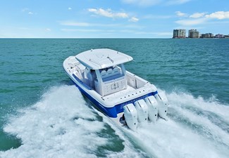 2022 INTREPID 427 Nomad FE - photo 67