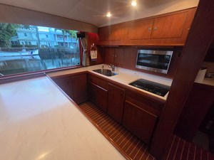 1984 BERTRAM 54 Convertible - photo 30