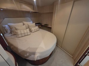 1984 BERTRAM 54 Convertible - photo 34