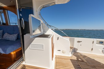 2014 GRAND BANKS MARINE 50 Eastbay SX - photo 17
