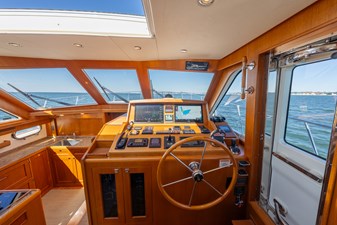 2014 GRAND BANKS MARINE 50 Eastbay SX - photo 24