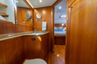 2014 GRAND BANKS MARINE 50 Eastbay SX - photo 34