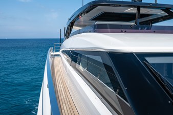 2025 FERRETTI YACHTS 1000 - photo 26