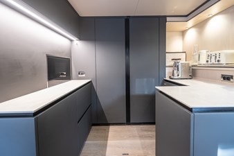 2025 FERRETTI YACHTS 1000 - photo 45