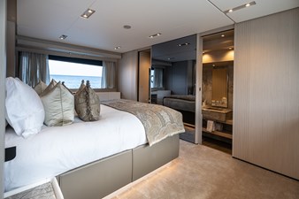 2025 FERRETTI YACHTS 1000 - photo 51