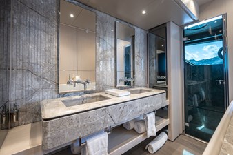 2025 FERRETTI YACHTS 1000 - photo 55