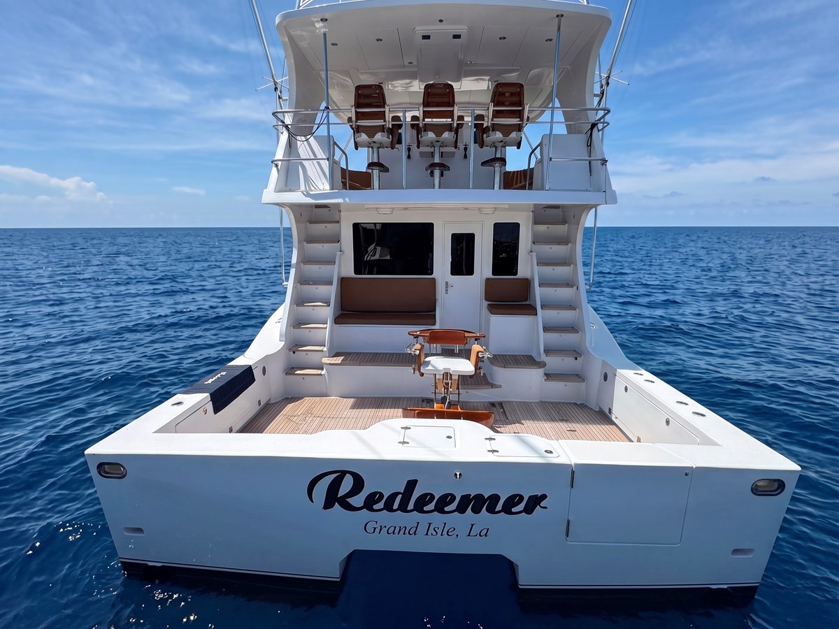 2001 SOUTHERN COMPOSITE YACHTS Sport Fisherman — photograph 2