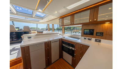 2023 BELIZE MOTORYACHT 66 Sedan - photo 26