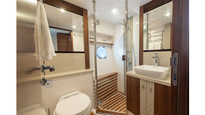 2023 BELIZE MOTORYACHT 66 Sedan - photo 41