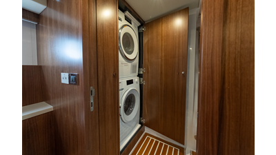 2023 BELIZE MOTORYACHT 66 Sedan - photo 42