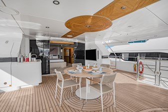 2017 MAJESTIC YACHTS  - photo 24