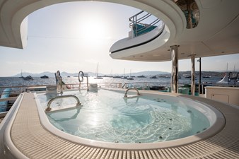 2017 MAJESTIC YACHTS  - photo 25