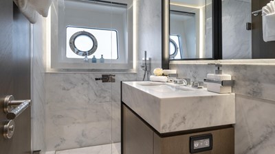 2023 SUNSEEKER 90 OCEAN - photo 24
