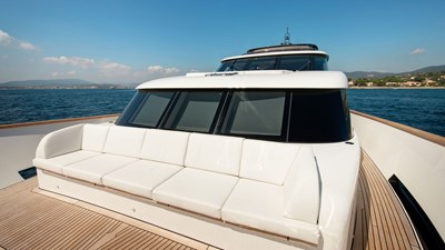 2019 VAN DER VALK  - photo 12