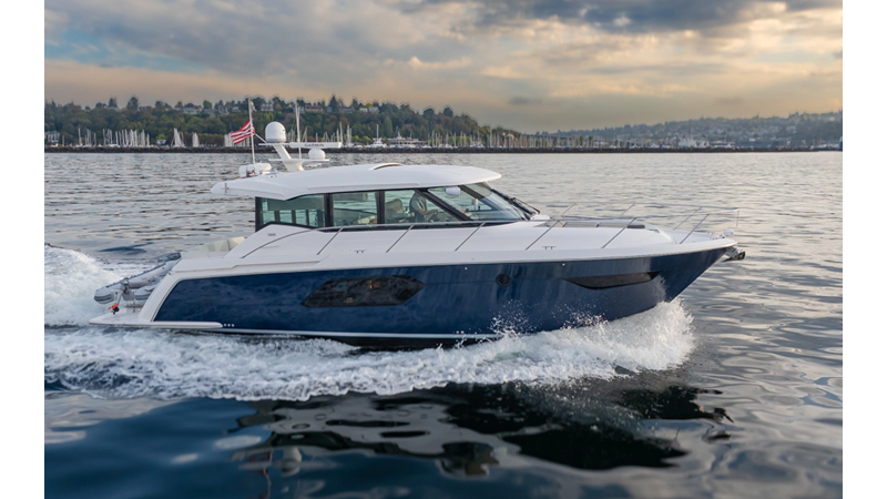 2019 TIARA YACHTS C49 Coupe