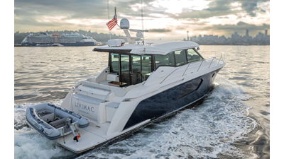 2019 TIARA YACHTS C49 Coupe - photo 3