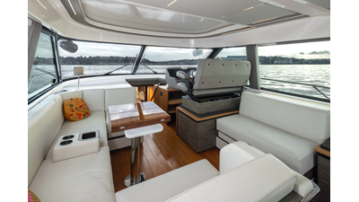 2019 TIARA YACHTS C49 Coupe - photo 23