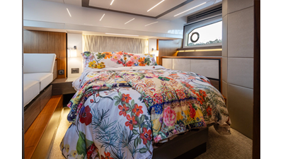 2019 TIARA YACHTS C49 Coupe - photo 30