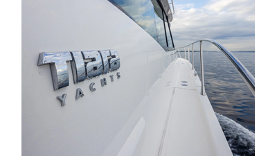 2019 TIARA YACHTS C49 Coupe - photo 40