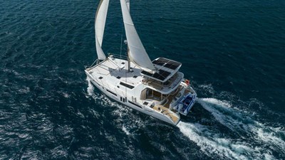 2023 ROYAL CAPE CATAMARANS 570 Flybridge - photo 1