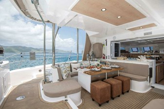 2023 ROYAL CAPE CATAMARANS 570 Flybridge - photo 17