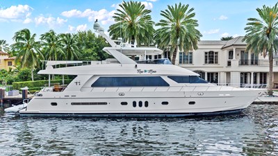 2007 HARGRAVE CUSTOM YACHTS Flushdeck FB Motor Yacht - photo 1