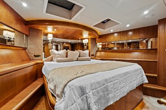 2007 HARGRAVE CUSTOM YACHTS Flushdeck FB Motor Yacht - photo 20