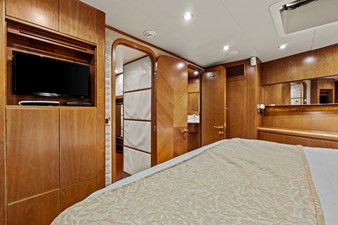 2007 HARGRAVE CUSTOM YACHTS Flushdeck FB Motor Yacht - photo 21