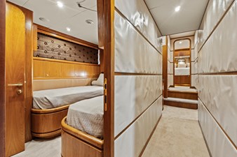 2007 HARGRAVE CUSTOM YACHTS Flushdeck FB Motor Yacht - photo 24