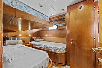 2007 HARGRAVE CUSTOM YACHTS Flushdeck FB Motor Yacht - photo 31