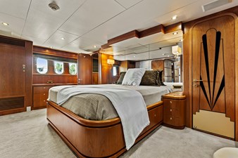 2007 HARGRAVE CUSTOM YACHTS Flushdeck FB Motor Yacht - photo 37