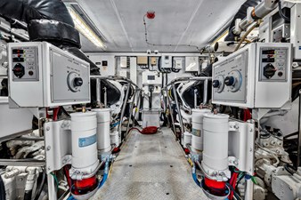 2007 HARGRAVE CUSTOM YACHTS Flushdeck FB Motor Yacht - photo 74