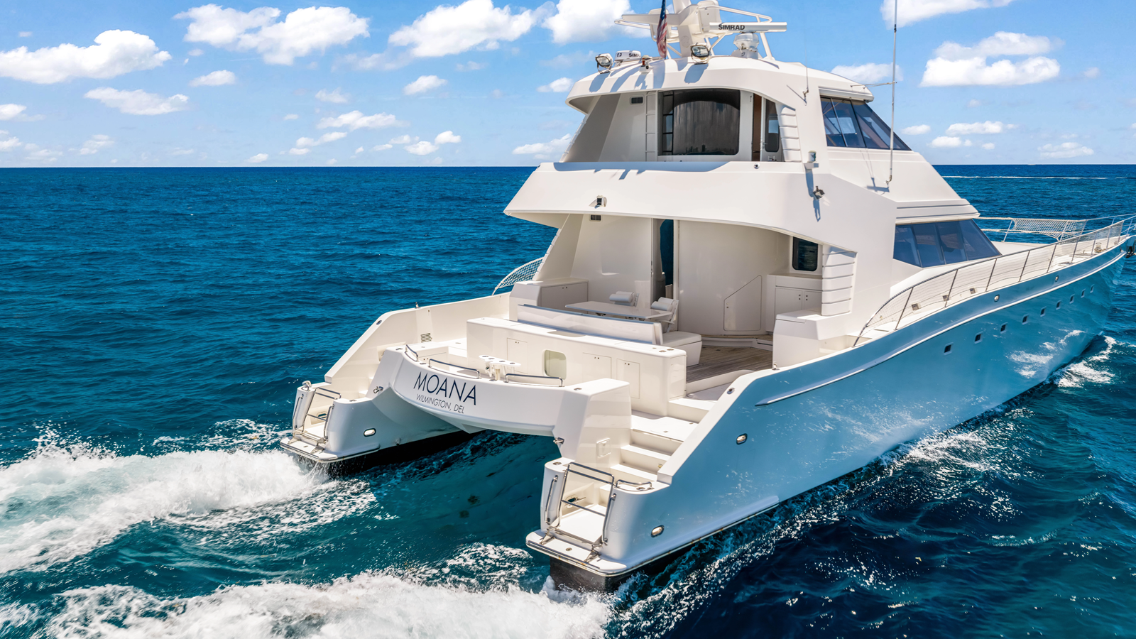 2000 CUSTOM Power Catamaran — photograph 5