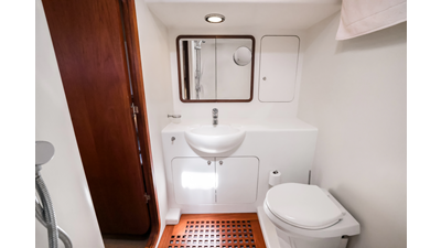 2000 CUSTOM Power Catamaran - photo 25