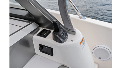 2026 RIVIERA 4600 Sport Yacht Platinum Edition - photo 13