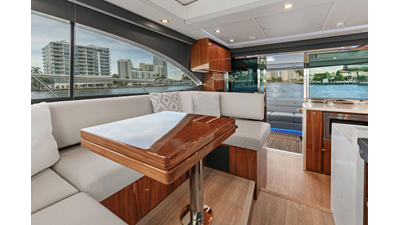 2026 RIVIERA 4600 Sport Yacht Platinum Edition - photo 22