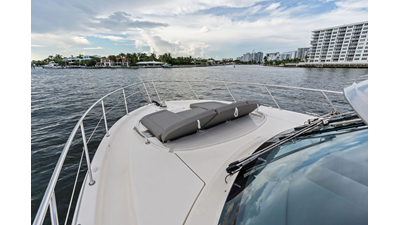 2026 RIVIERA 4600 Sport Yacht Platinum Edition - photo 29