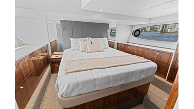 2026 RIVIERA 4600 Sport Yacht Platinum Edition - photo 34