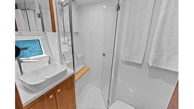 2026 RIVIERA 4600 Sport Yacht Platinum Edition - photo 44
