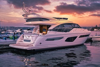2019 PRINCESS YACHTS F55 - photo 1