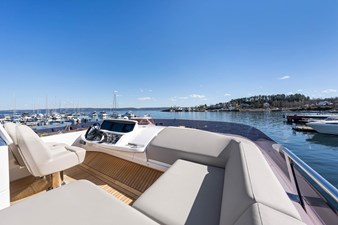 2019 PRINCESS YACHTS F55 - photo 15