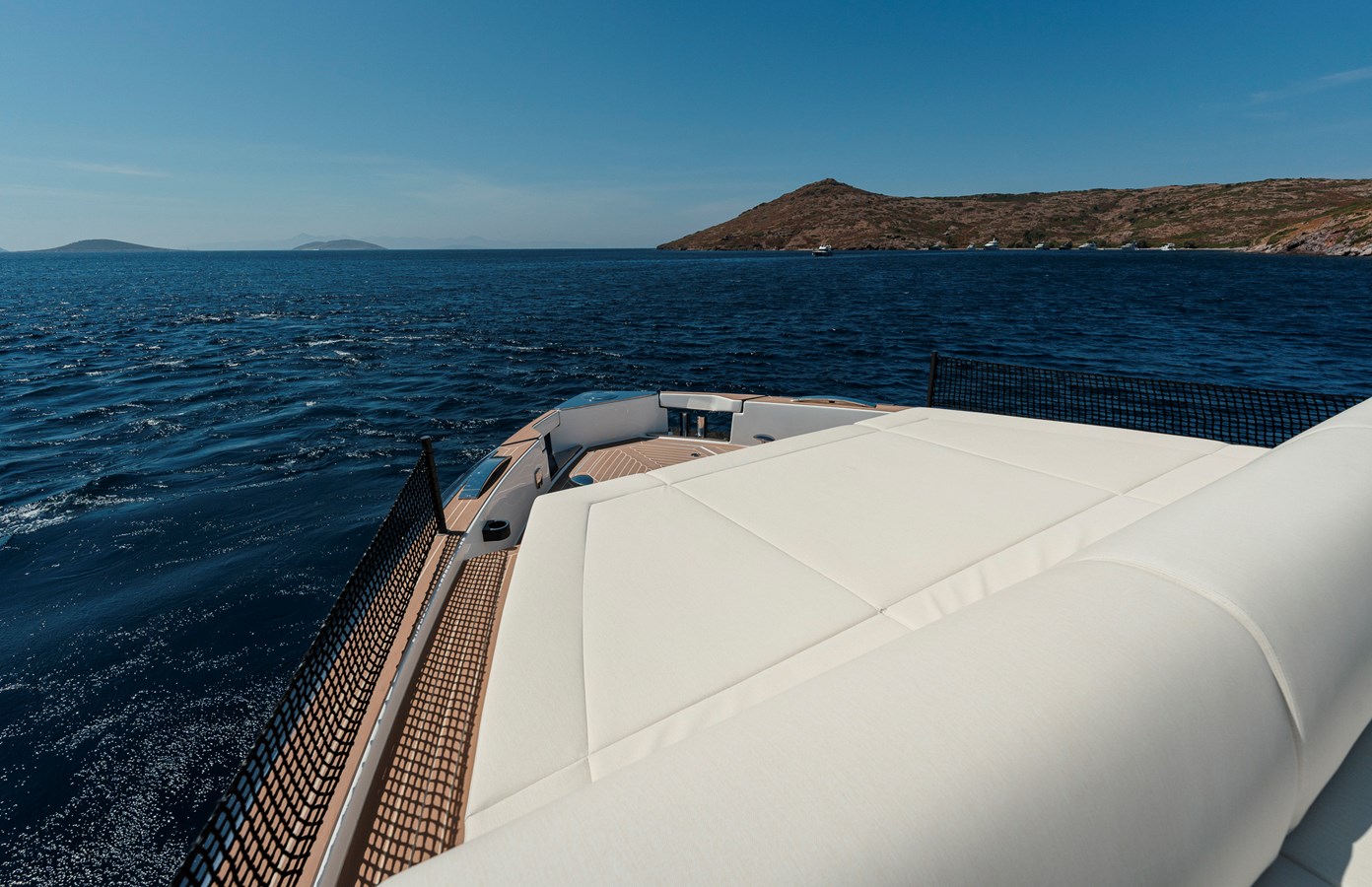 2025 PARDO YACHTS GT75 — photograph 5
