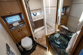 2017 SEA RAY L650 - photo 38
