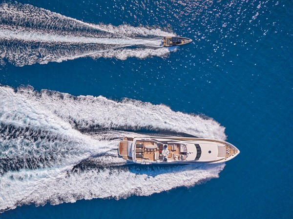 2009 SUNSEEKER 34 m Yacht