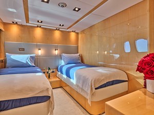 2009 SUNSEEKER 34 m Yacht - photo 28