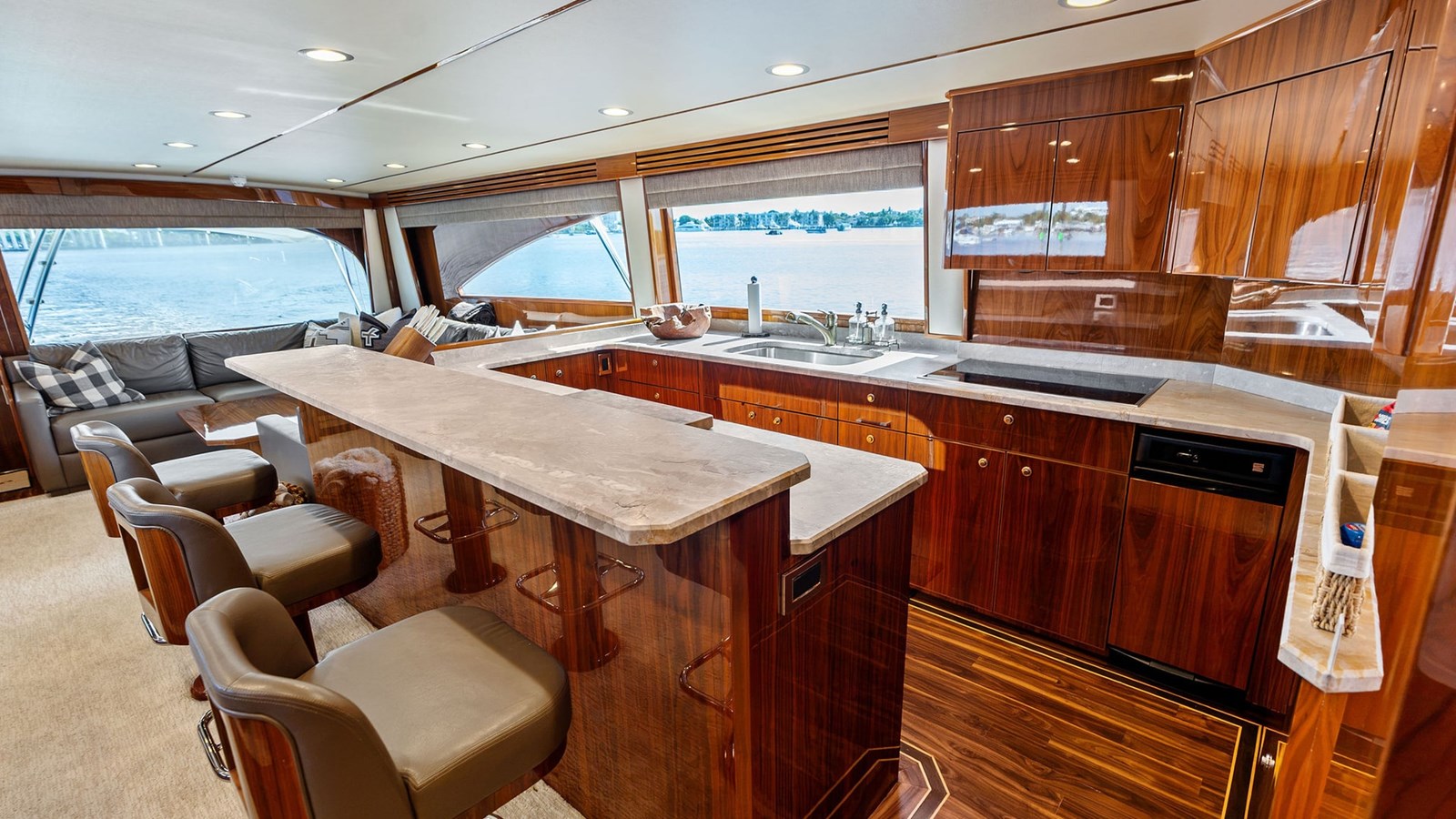2017 Viking 80 Convertible