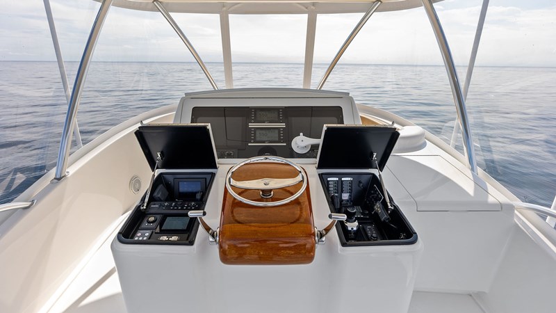 2017 Viking 80 Convertible